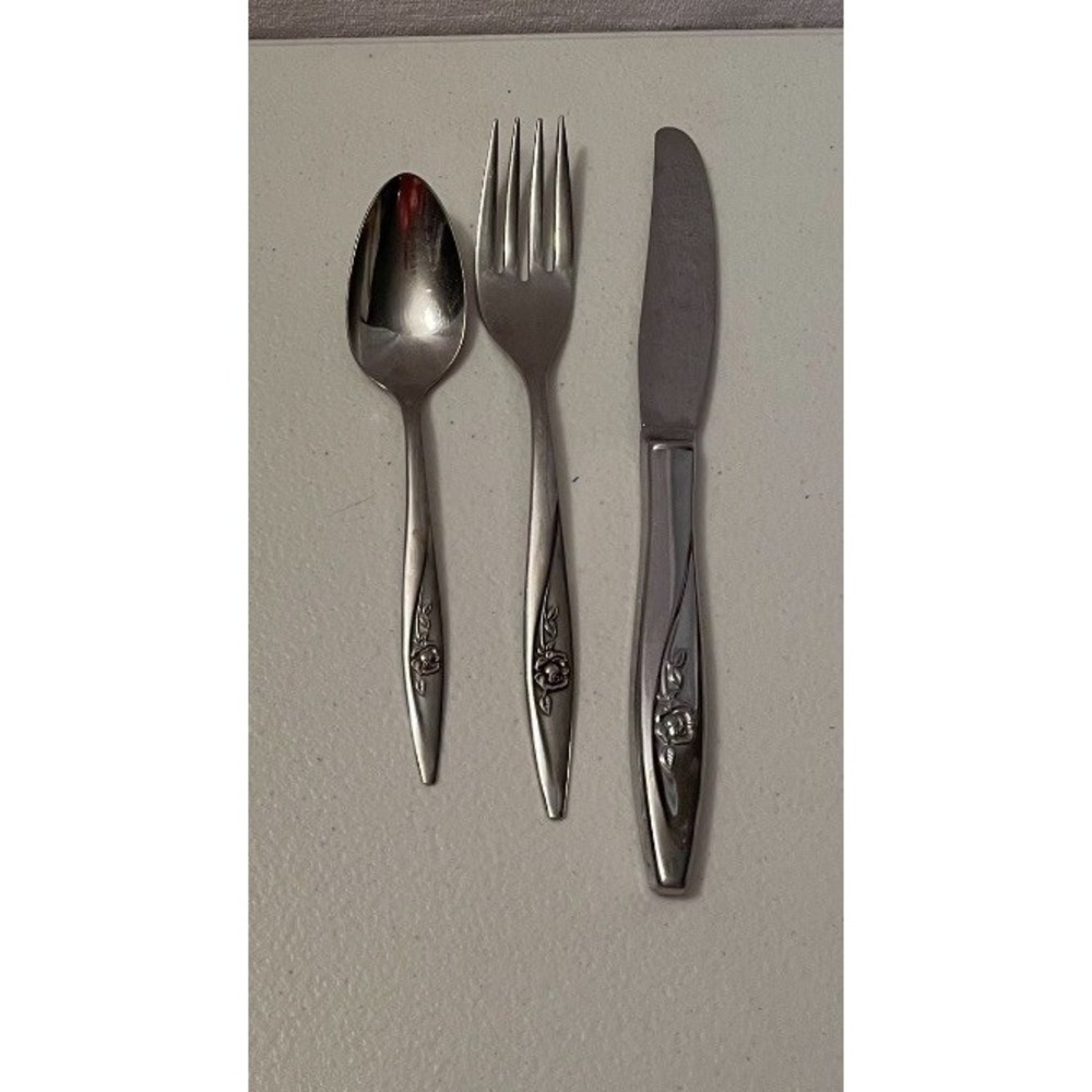 Oneida Craft 3‎ Piece Children Set Rose Silverware Vintage Spoon Fork Knife